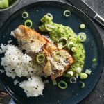 Erbsenpüree mit Lachs