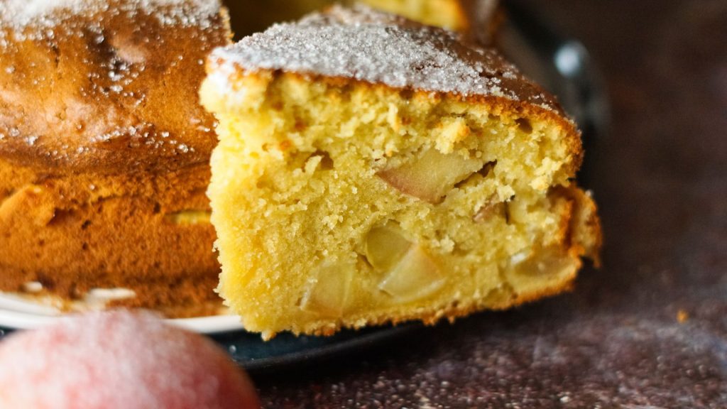 Apfelkuchen mit Vanille-Pudding