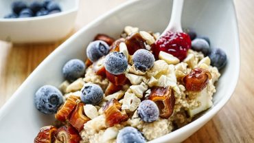 Frühstücks-Couscous mit Heidelbeeren