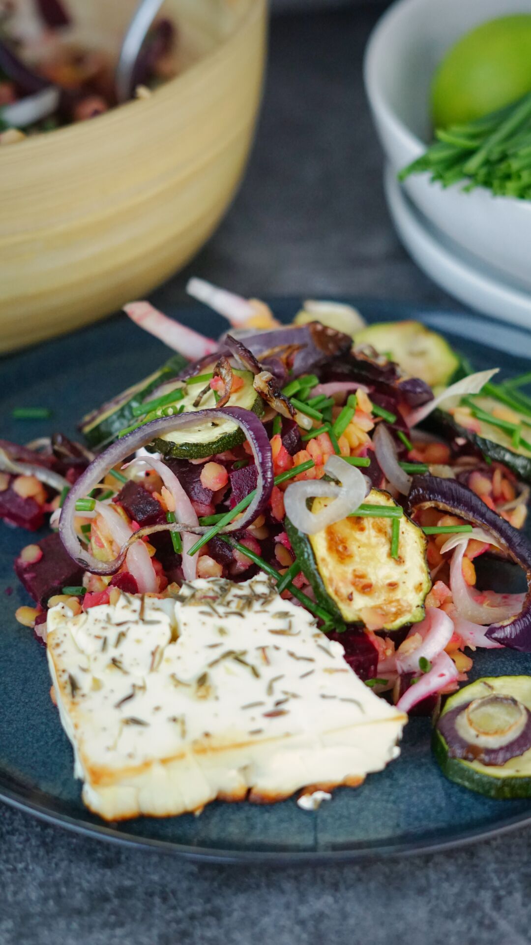 Linsensalat mit gebackenem Feta