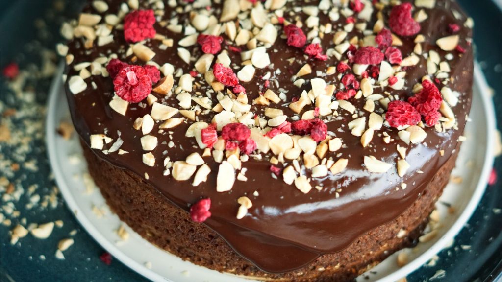 Glutenfreier Karottenkuchen mit Haferflocken