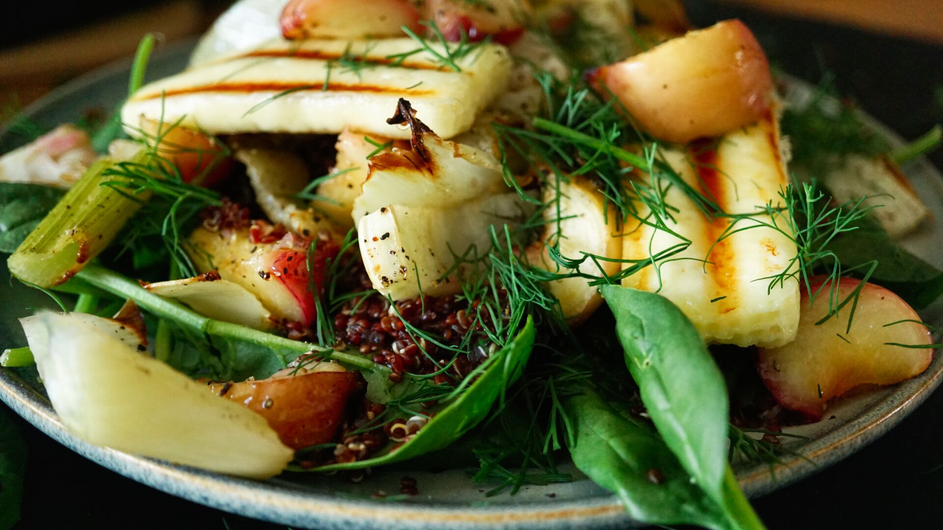 lauwarmer Fenchel-Quinoa-Salat