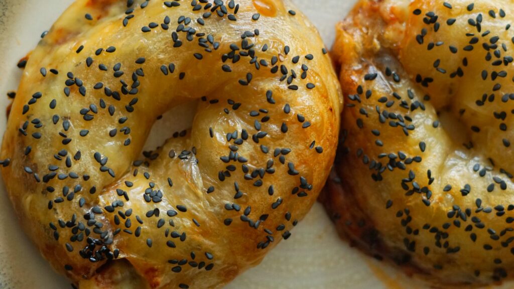 Mediterrane Reispapier-Bagels