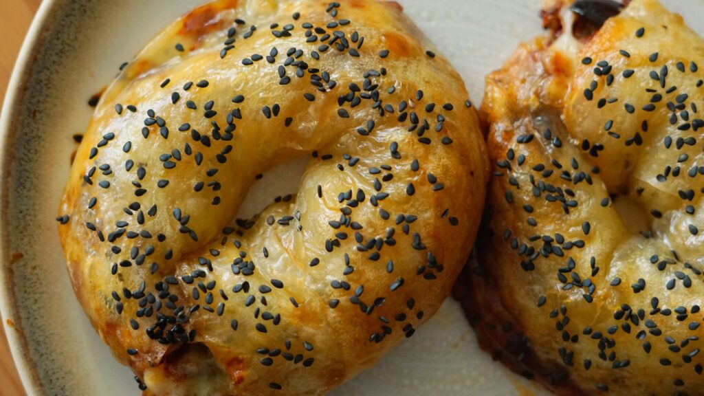 Mediterrane Reispapier-Bagels