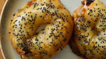 Mediterrane Reispapier-Bagels